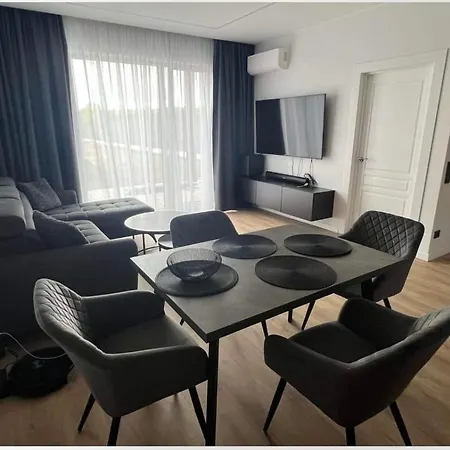 Apartman Holiday Apartments *